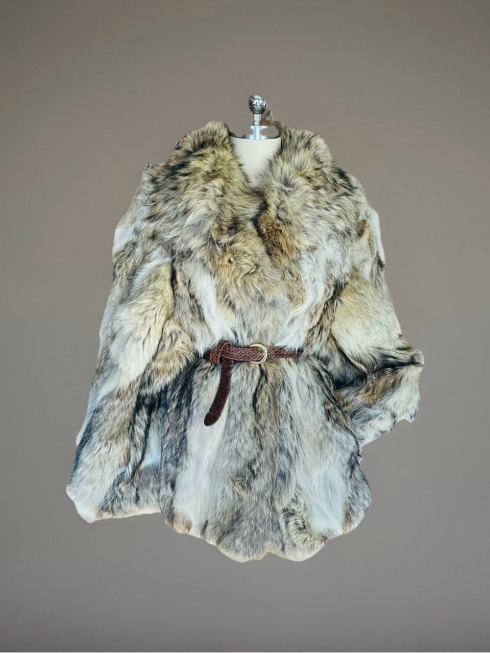 GORGEOUS Genuine SOFT WINTER COYOTE FUR Coat LUXURY JACKET Not Lynx or Fox